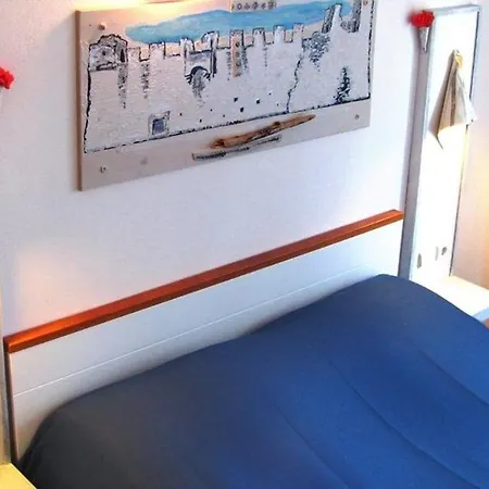 For Two Persons With Sea View In Near The Apartment